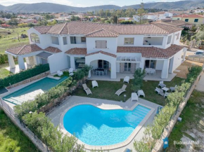 villetta con piscina budoni affitti spiaggia 700 mt
